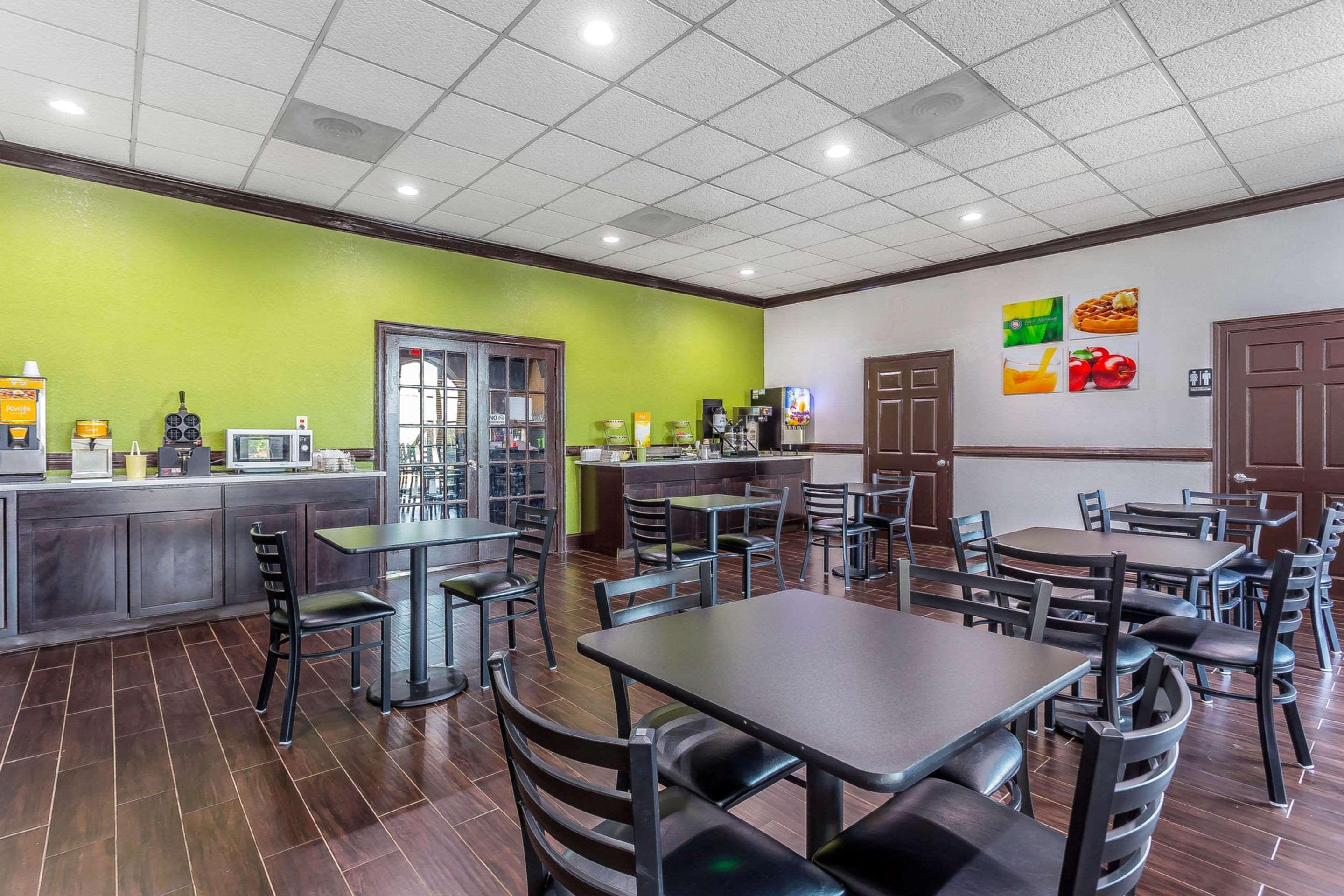 Quality Inn Forsyth Near Ga Public Safety Training Center Luaran gambar